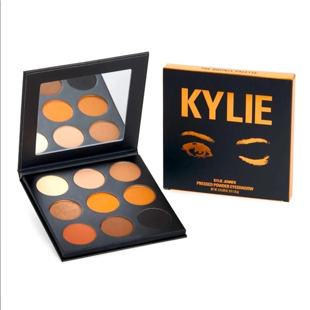 Kylie Cosmetics Bronze Eye shadow palette. - Picture 1 of 7